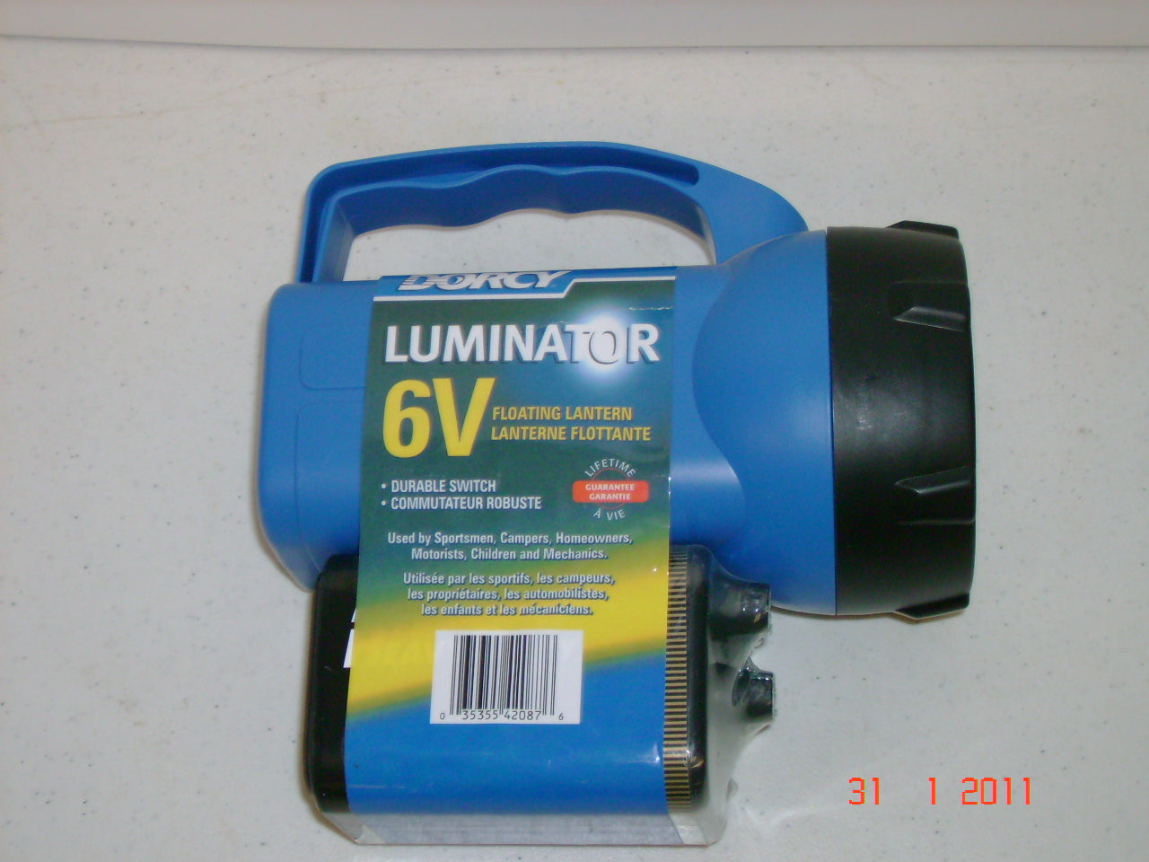 Dorcy 6 Volt Floating Flashlight & Battery