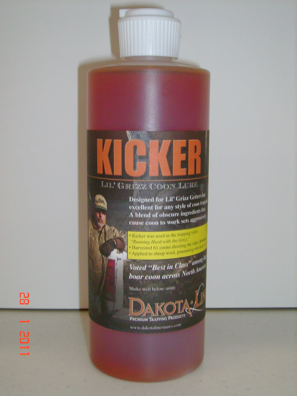 Kicker Coon Lure 16oz.